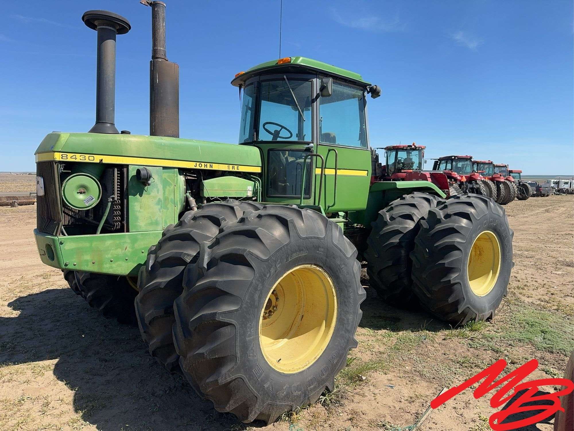 John Deere 8430 Equipment Image0
