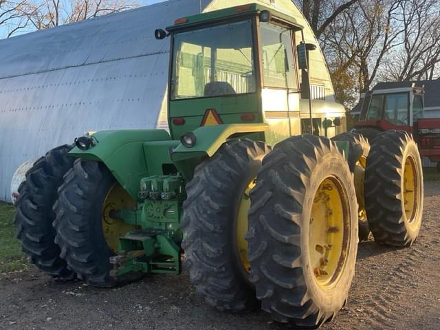 Image of John Deere 8440 equipment image 2
