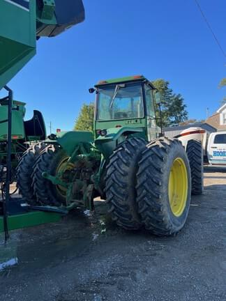 Image of John Deere 8440 equipment image 4