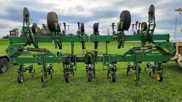 Main image John Deere 845
