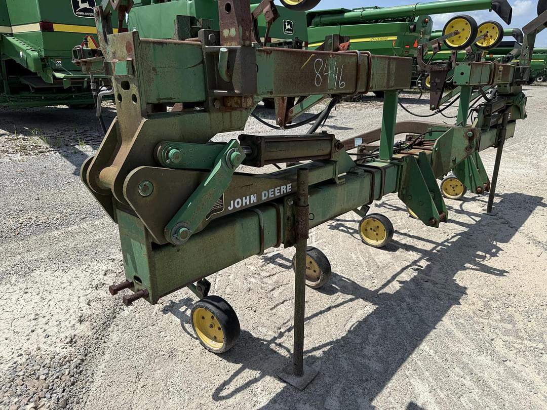 Image of John Deere 845 Primary image