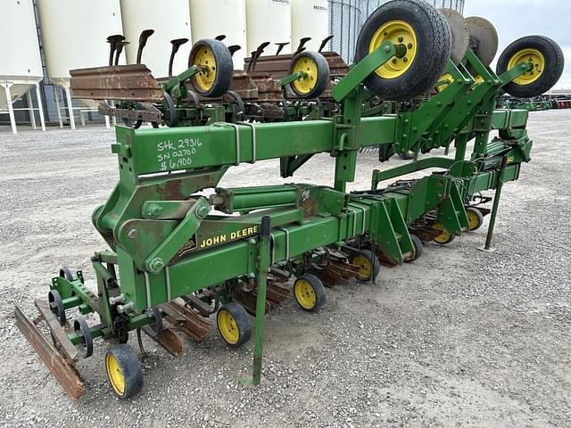 Image of John Deere 845 equipment image 2