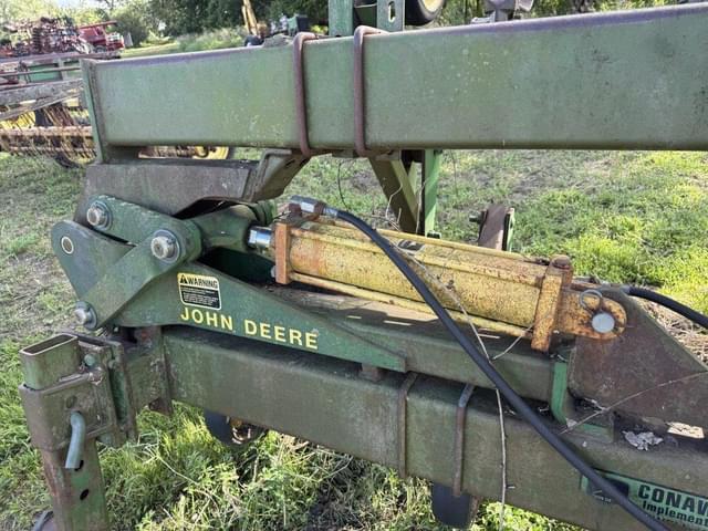 Image of John Deere 845 equipment image 3