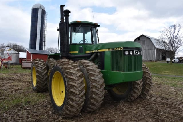 Image of John Deere 8450 equipment image 1