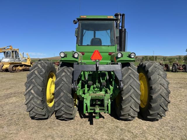 Image of John Deere 8450 equipment image 4