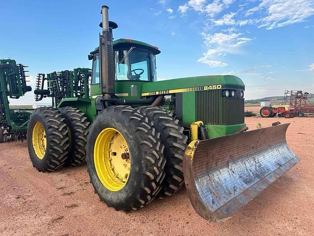 Image of John Deere 8450 equipment image 3