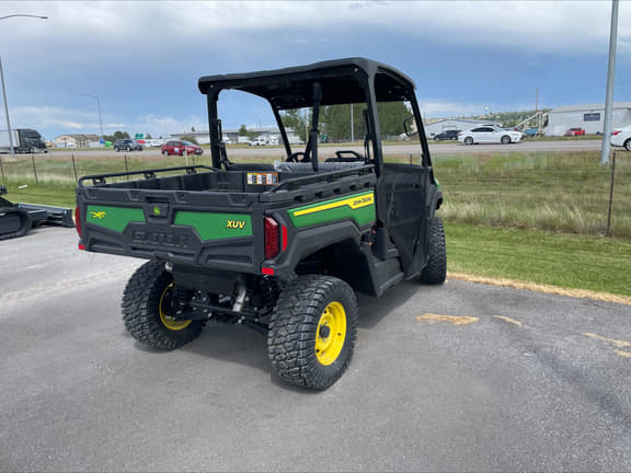Image of John Deere XUV 845E equipment image 2