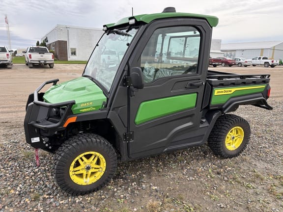 2024 John Deere XUV 845R  Equipment Image0