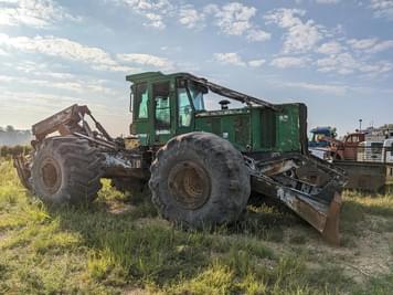 Main image John Deere 848H