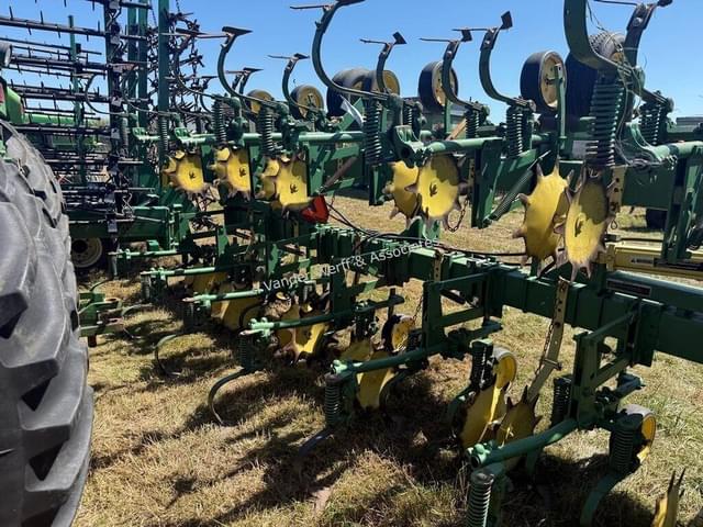 Image of John Deere 85 equipment image 3