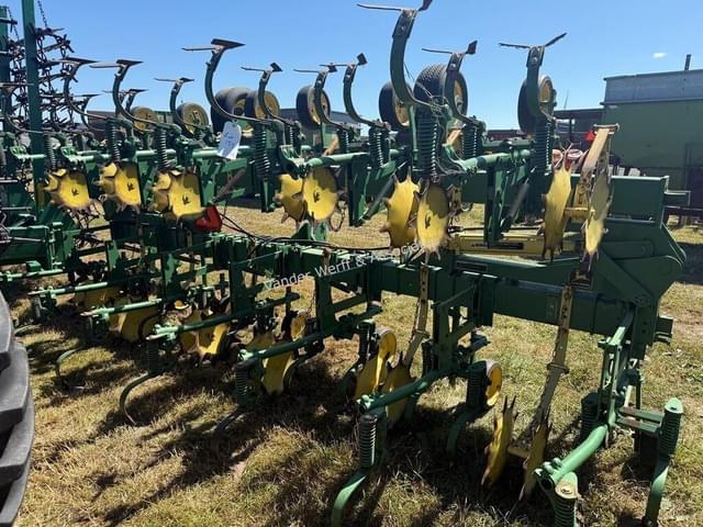 Image of John Deere 85 equipment image 2