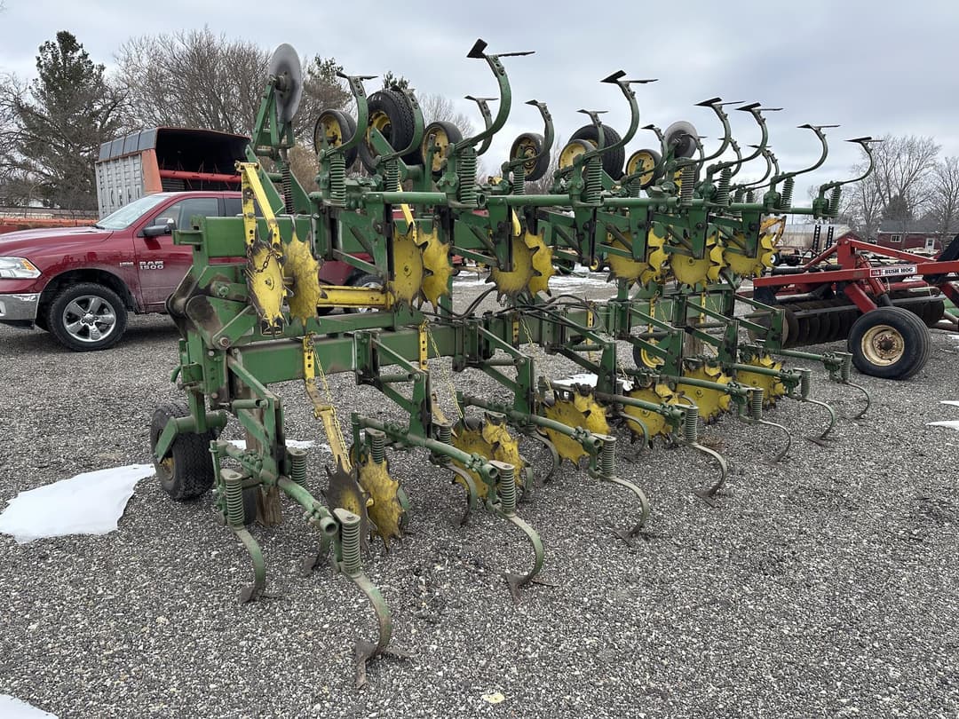 Image of John Deere 85 Image 1