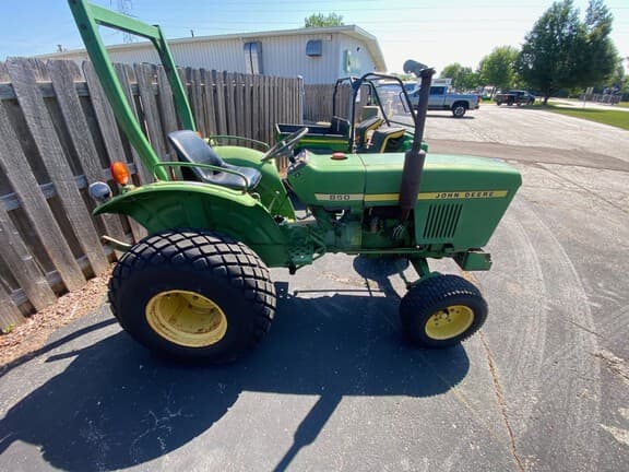 Image of John Deere 850 equipment image 2