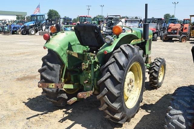 Image of John Deere 850 equipment image 2