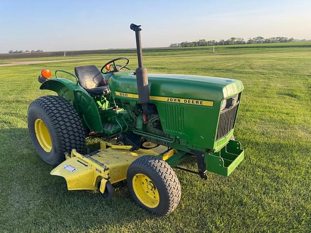 Image of John Deere 850 equipment image 3