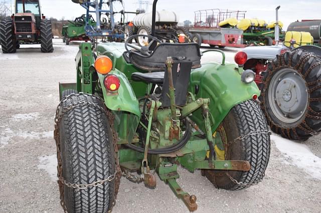 Image of John Deere 850 equipment image 4