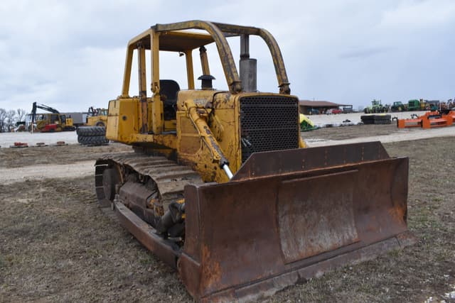 Image of John Deere 850 equipment image 2