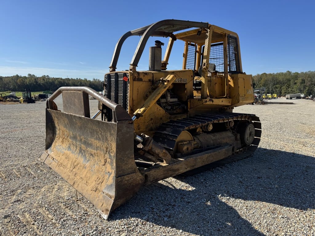 John Deere 850E Equipment Image0