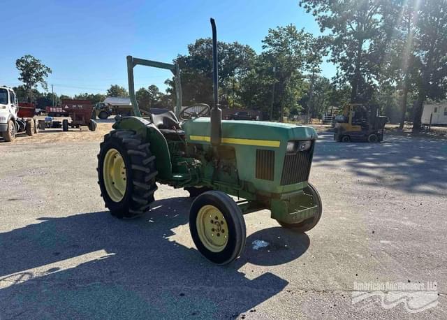 Image of John Deere 850 equipment image 3