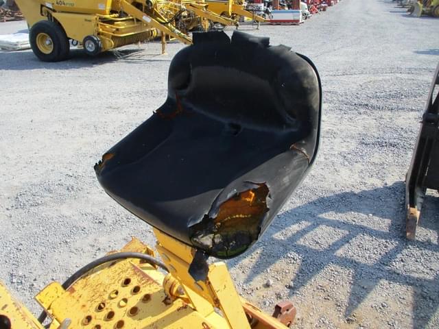 Image of John Deere 850 equipment image 3