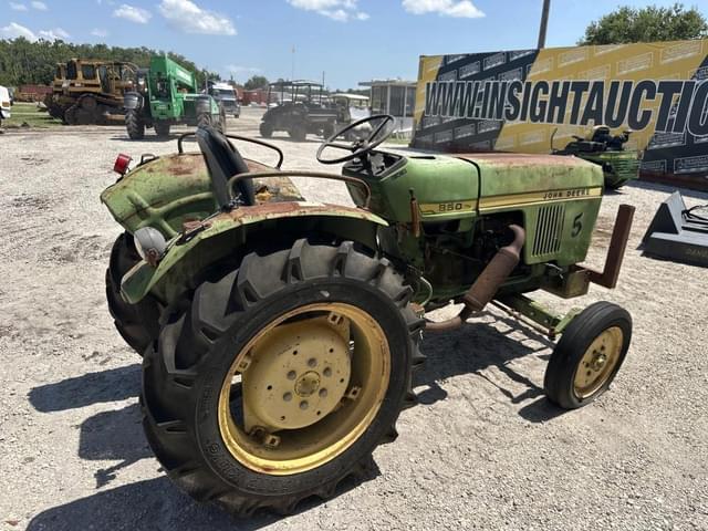 Image of John Deere 850 equipment image 3