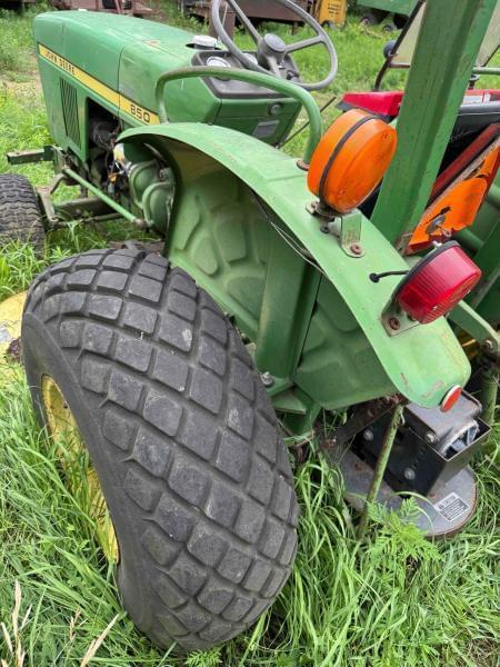 Image of John Deere 850 equipment image 2