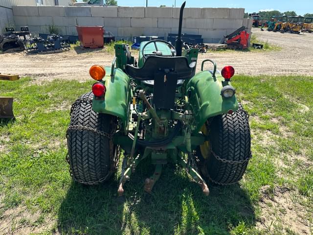 Image of John Deere 850 equipment image 4