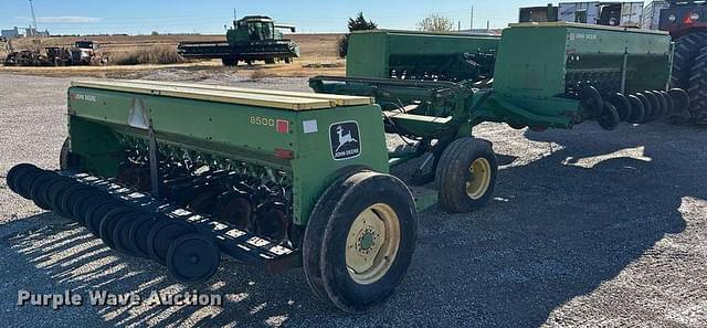 Image of John Deere 8500 equipment image 3