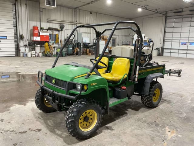 Image of John Deere XUV 850D equipment image 1