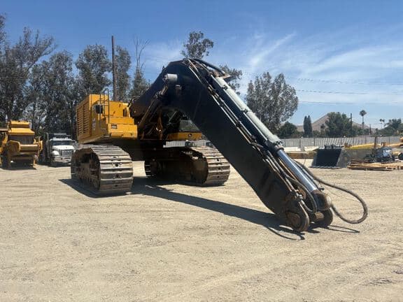 Image of John Deere 850D equipment image 2