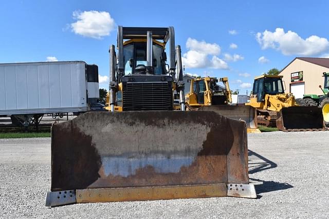 Image of John Deere 850J equipment image 1