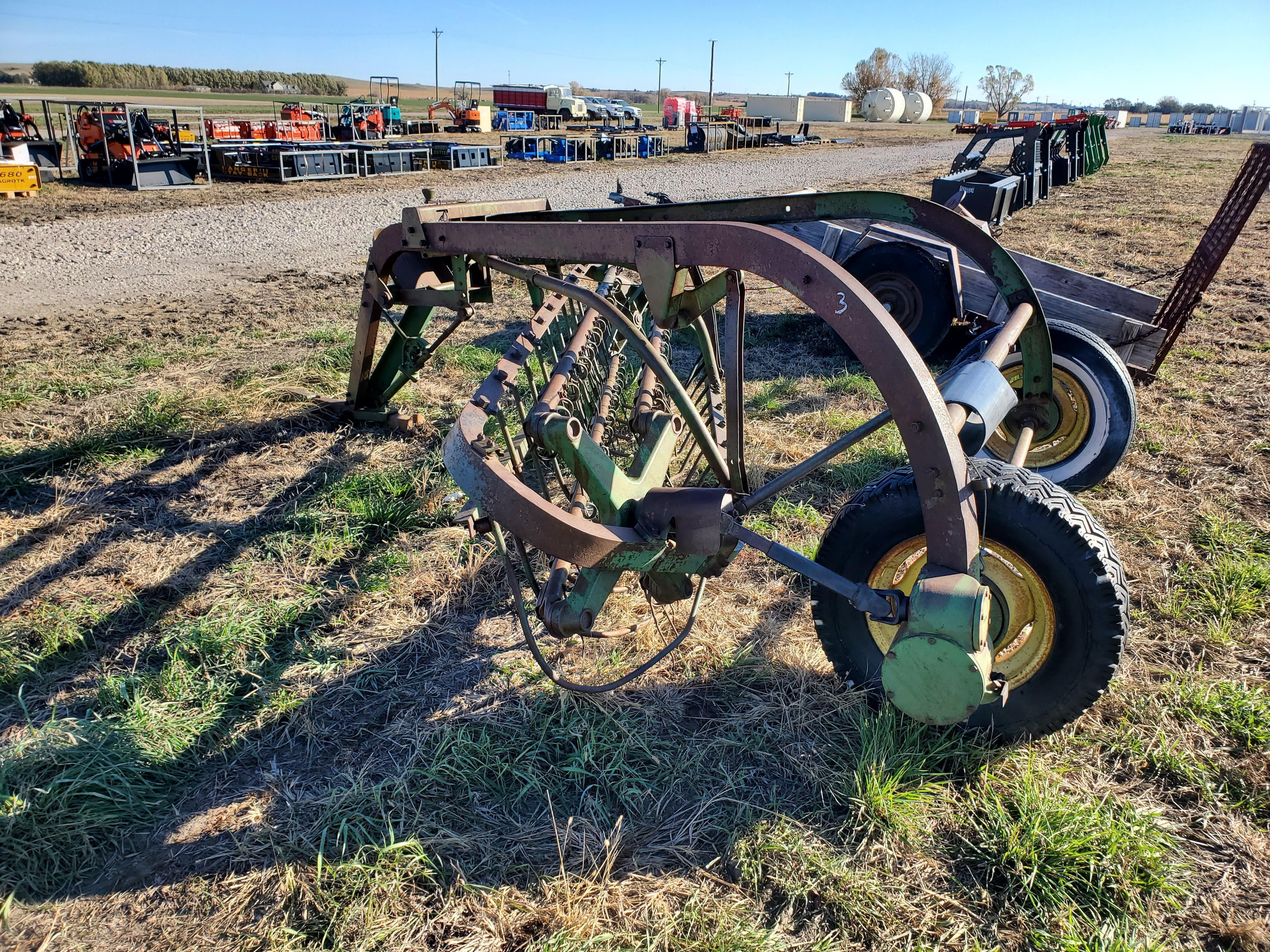 Main image John Deere 851