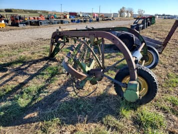 Main image John Deere 851