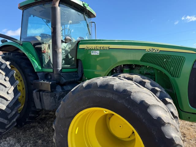 Image of John Deere 8520 equipment image 3