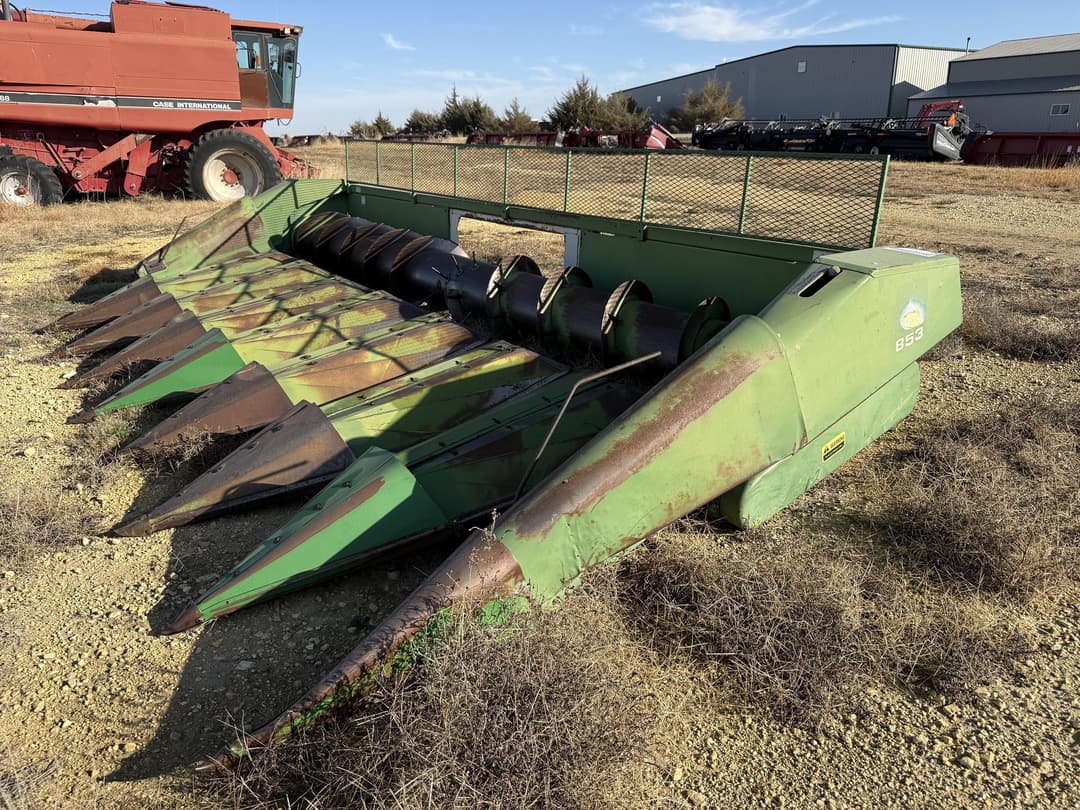 Image of John Deere 853 Primary image