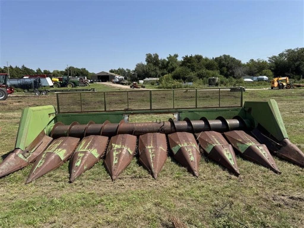 Image of John Deere 853 Primary image