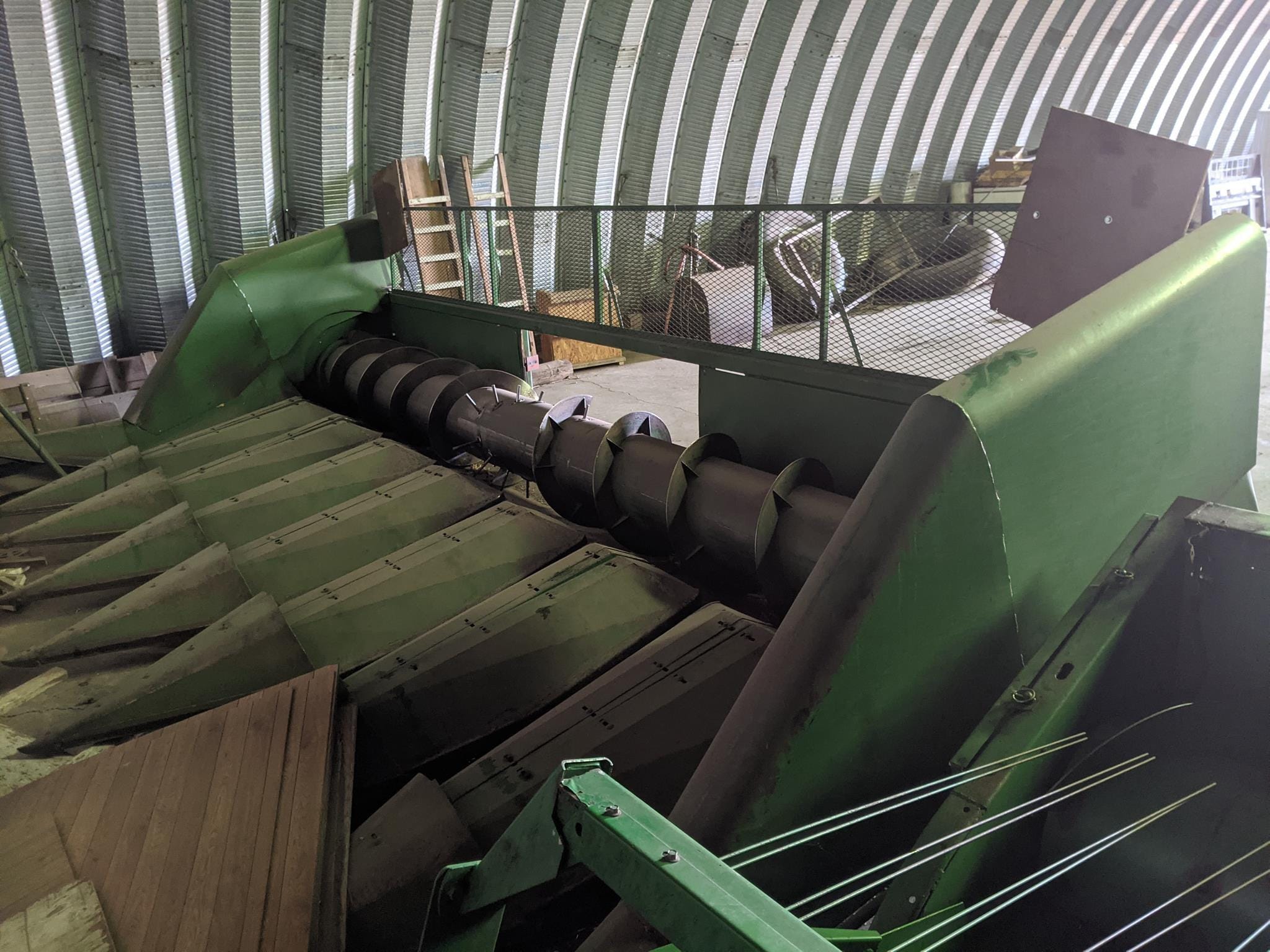 John Deere 853 Equipment Image0