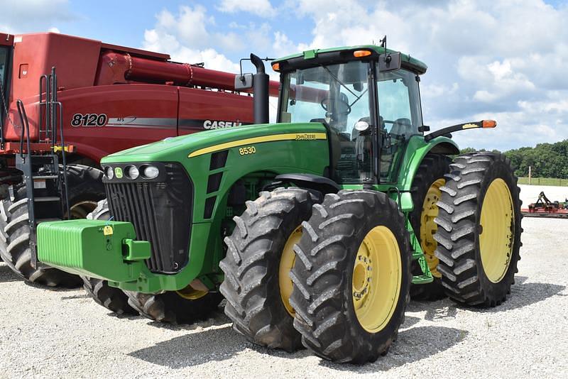 Image of John Deere 8530 Primary image