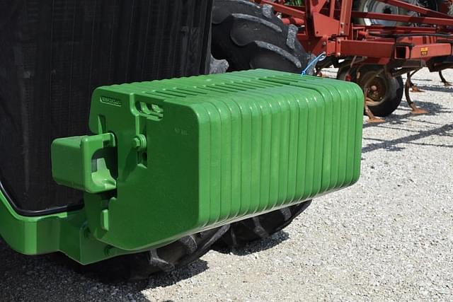 Image of John Deere 8530 equipment image 3