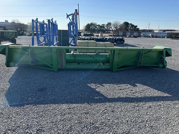 Image of John Deere 853A equipment image 3