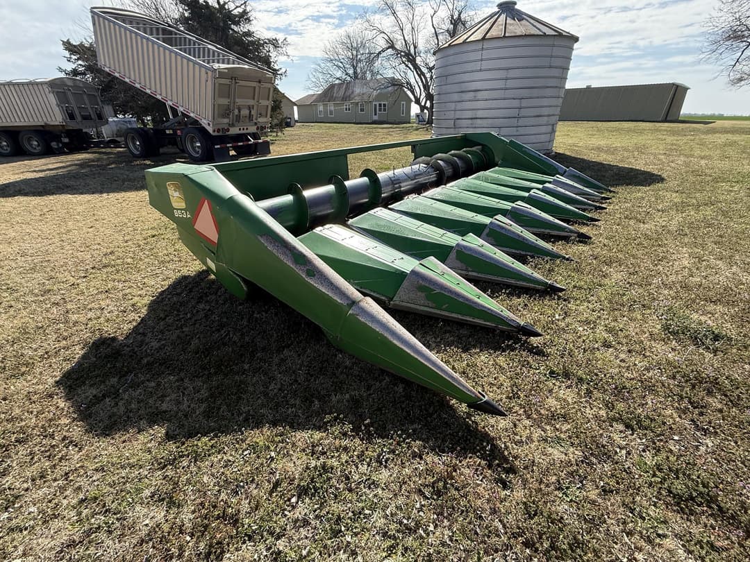 Image of John Deere 853A Primary image