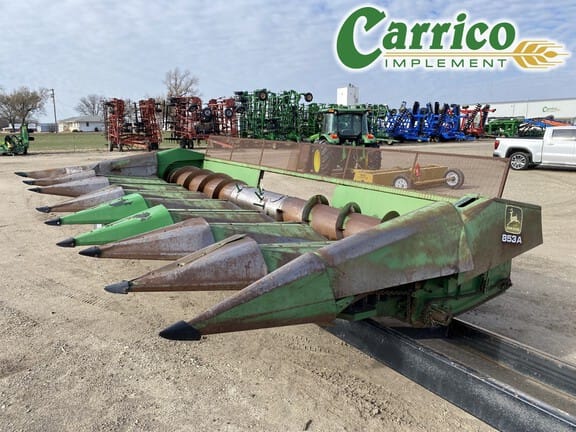 1982 John Deere 853A Equipment Image0