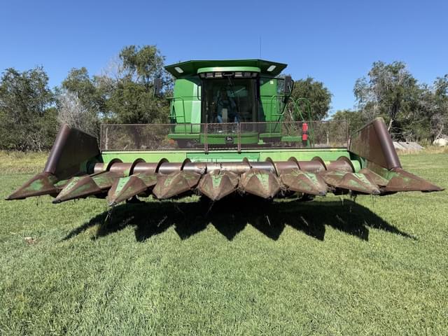 Image of John Deere 853A equipment image 1