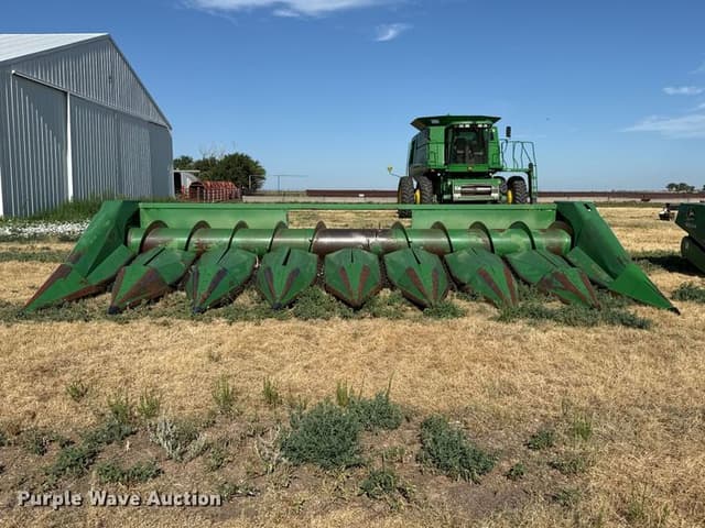 Image of John Deere 853A equipment image 1