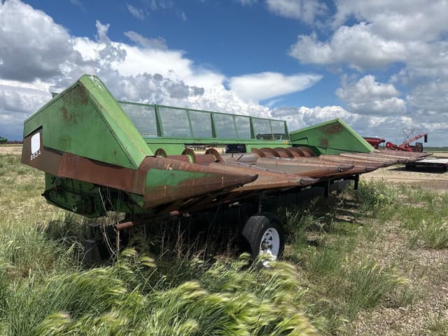 Image of John Deere 853A equipment image 4