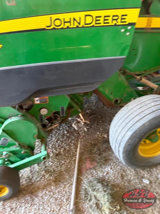 Image of John Deere 854 equipment image 3