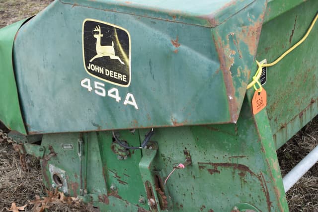 Image of John Deere 854 equipment image 3