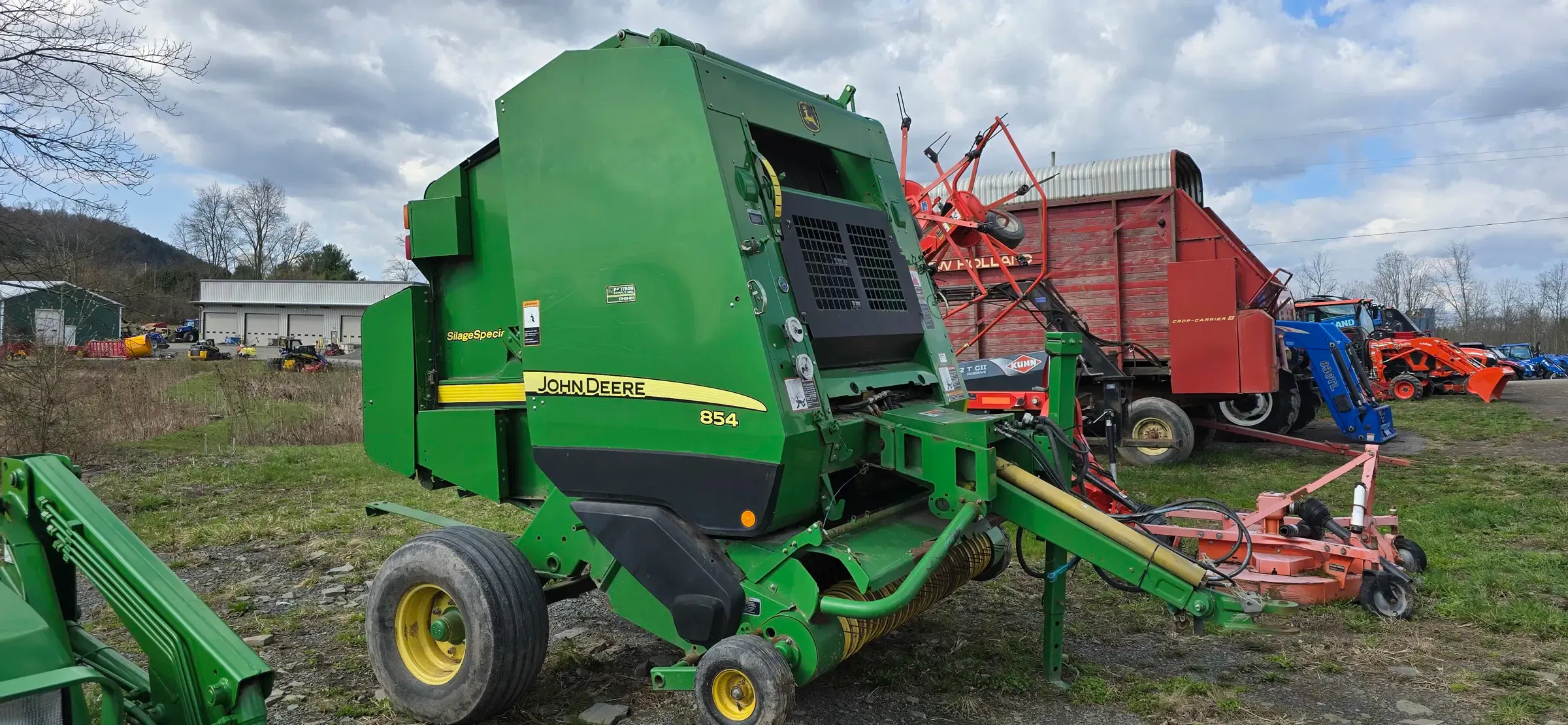 John Deere 854 Equipment Image0