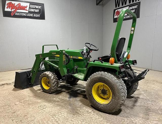 Image of John Deere 855 equipment image 2