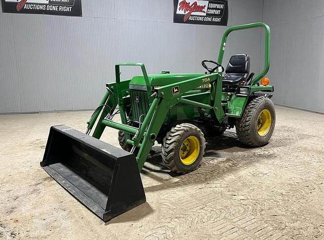 Image of John Deere 855 equipment image 1